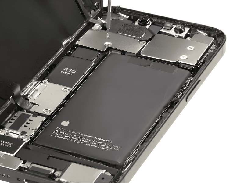 iPhone 13 Display Reparaturanleitung 21